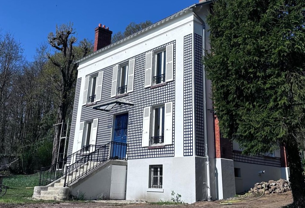 Ravalement à la chaux — chantier ATRED à Viroflay